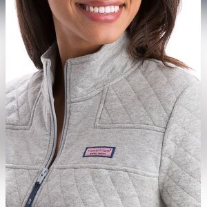 Vineyard Vines diamond quilted zip pullover